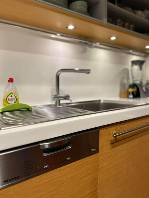 The One Apartment Thessaloníki Ngoại thất bức ảnh