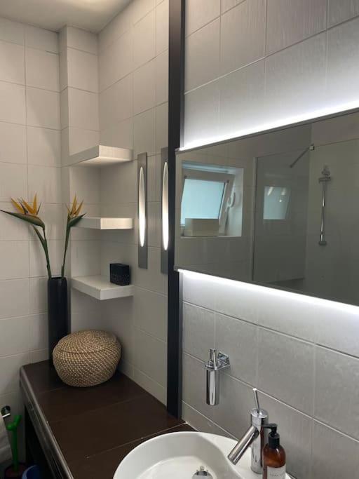 The One Apartment Thessaloníki Ngoại thất bức ảnh